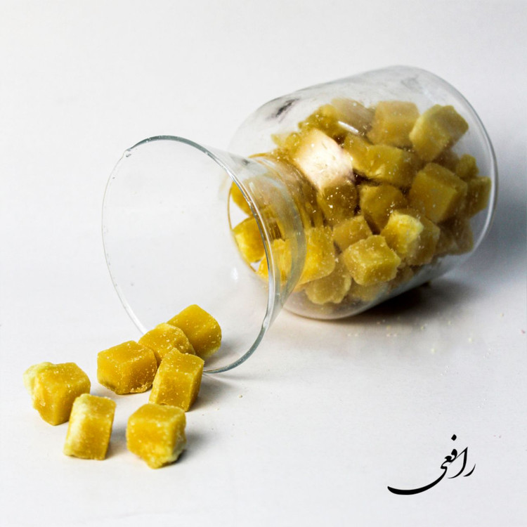 حبه قند زعفرانی | شیرینی سنتی اصیل